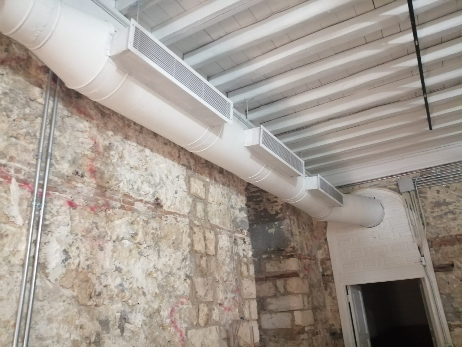 f33a3003-cce7-4484-9581-fa169fb2ec7b